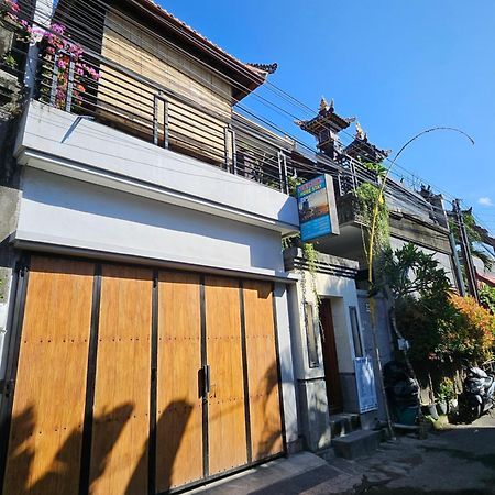 Sanur Suwardika Homestay & Dormitory מראה חיצוני תמונה