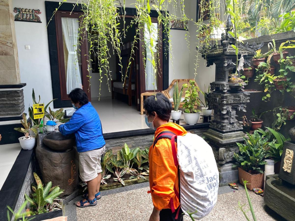 Sanur Suwardika Homestay & Dormitory מראה חיצוני תמונה