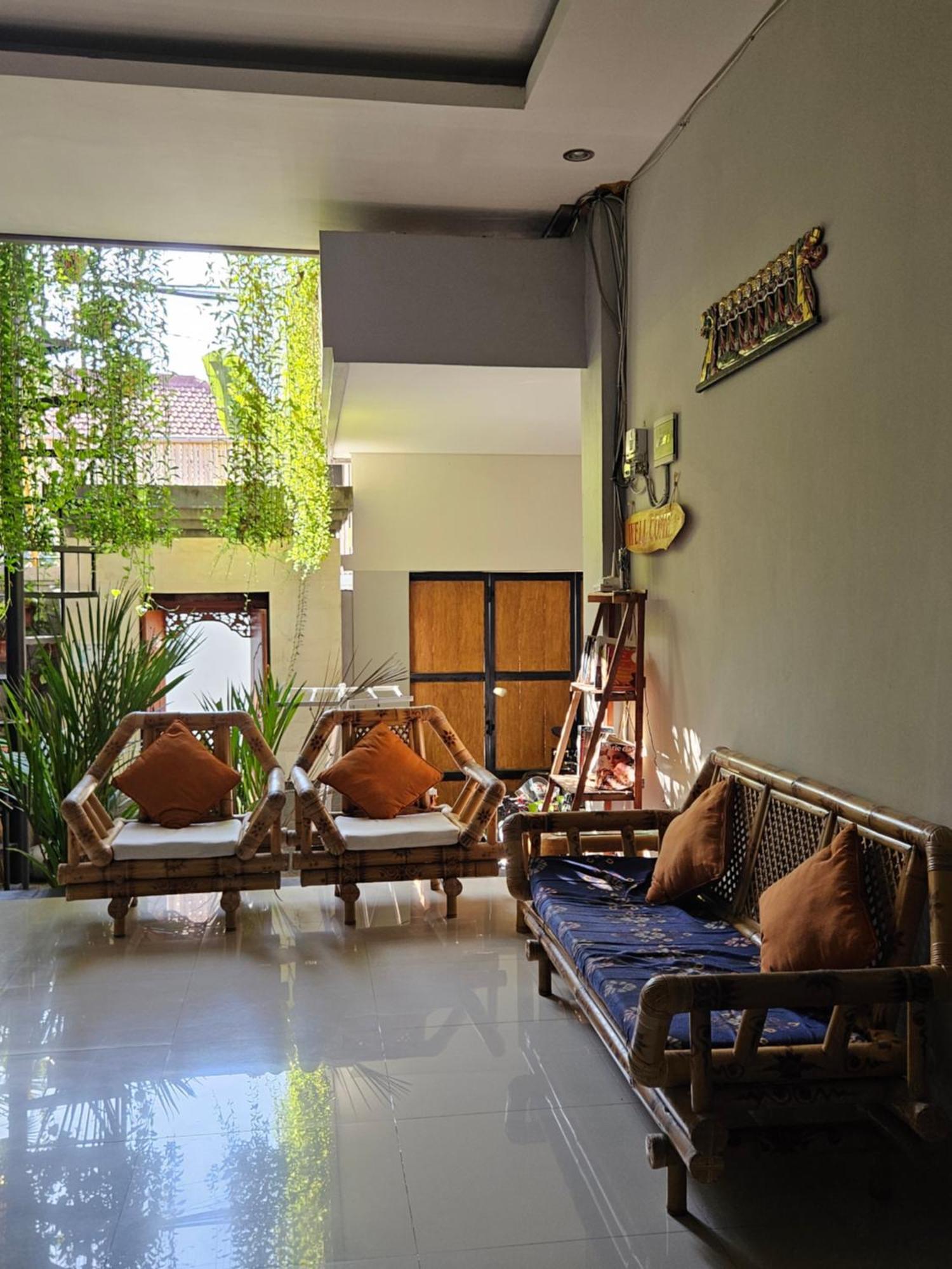 Sanur Suwardika Homestay & Dormitory מראה חיצוני תמונה